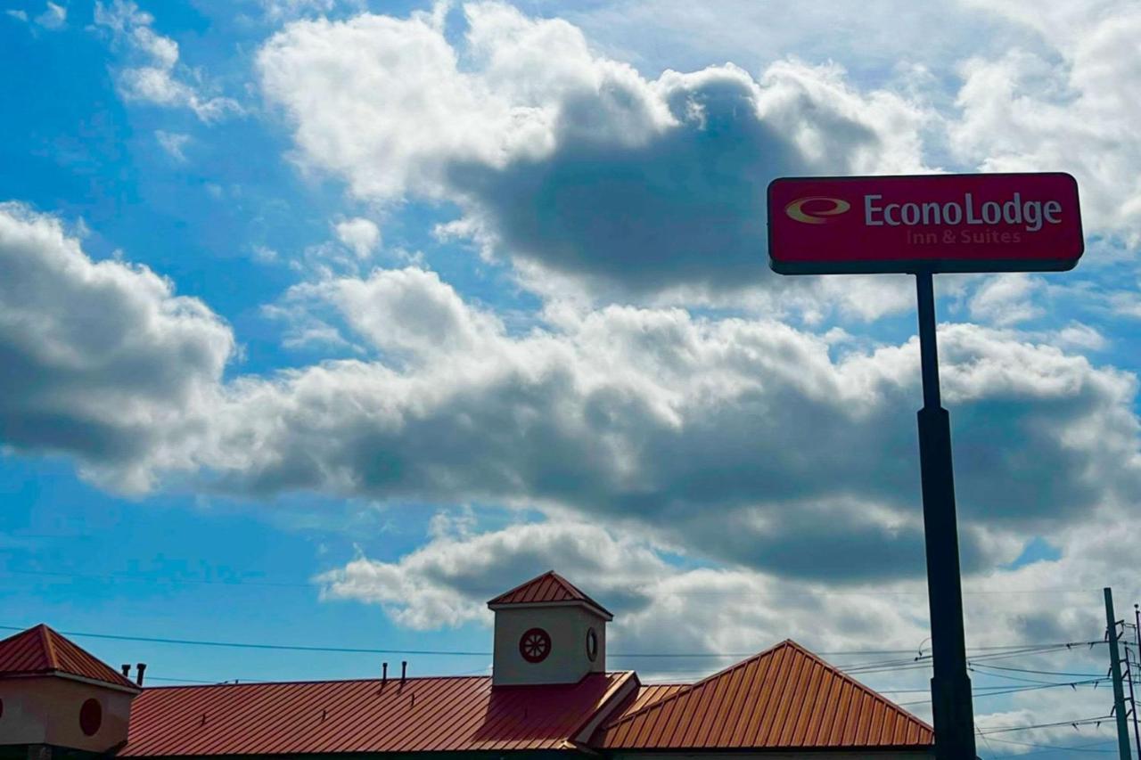 Econo Lodge Inn & Suites Downtown San Antonio Exterior photo